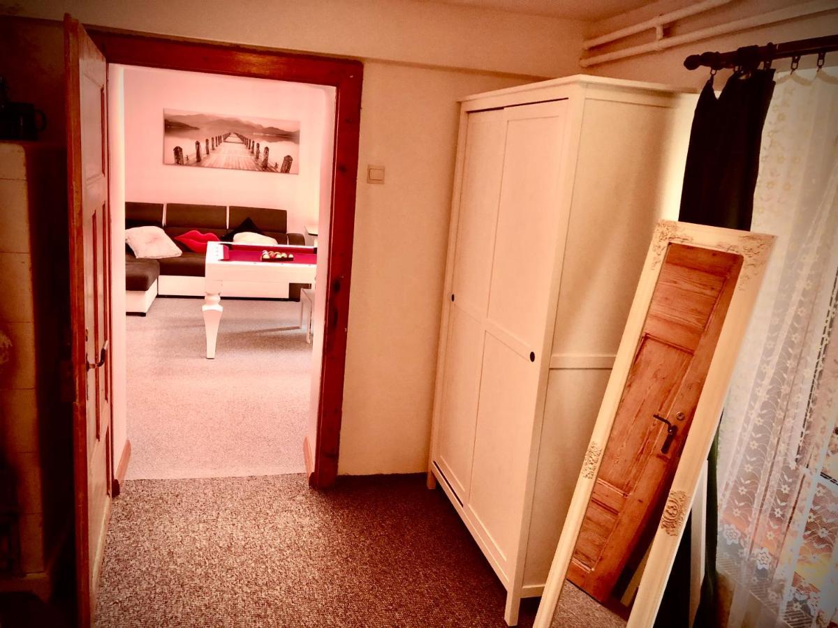 Jodla I Modrzew Apartment Jelenia Gora Luaran gambar